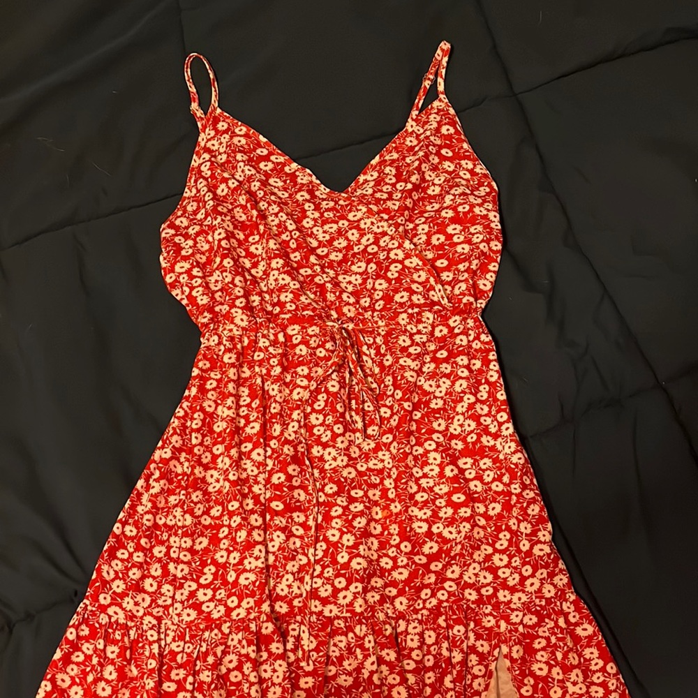 Maxi dress with leg slit, size small